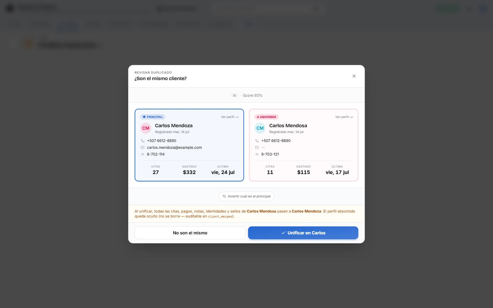 Pantalla de posibles clientes duplicados en Citook, con la comparación de dos fichas